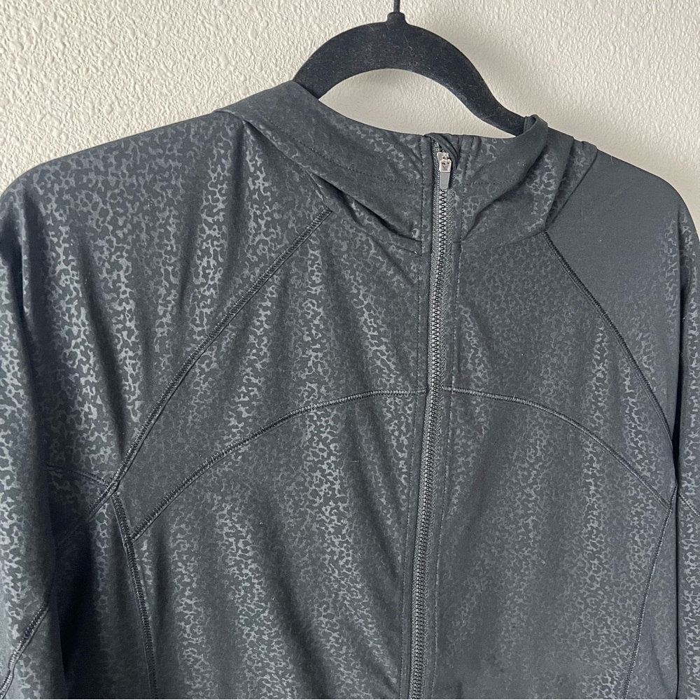 NWOT Athleta Racer Running Free Jacket Printed Black Cosmos Hooded Women - Picture 5 of 15